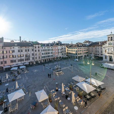 Atelier San Giacomo - Central Apartment Udine Dış mekan fotoğraf